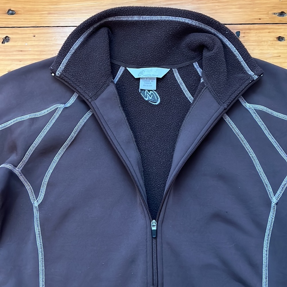 Cloudveil mid layer quarter zip fleece. Size Medium. Color Brown. - Picture 3 of 13